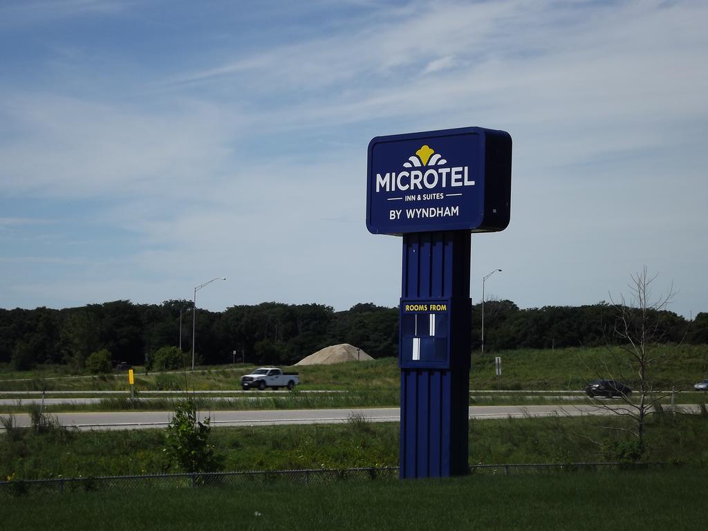 Microtel Inn And Suites - Ames Dış mekan fotoğraf